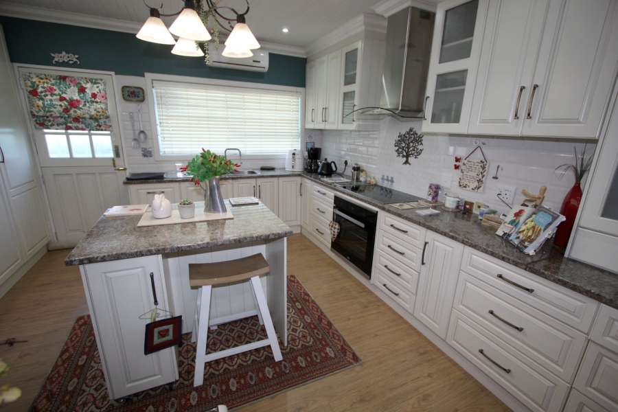3 Bedroom Property for Sale in Riebeeckstad Free State